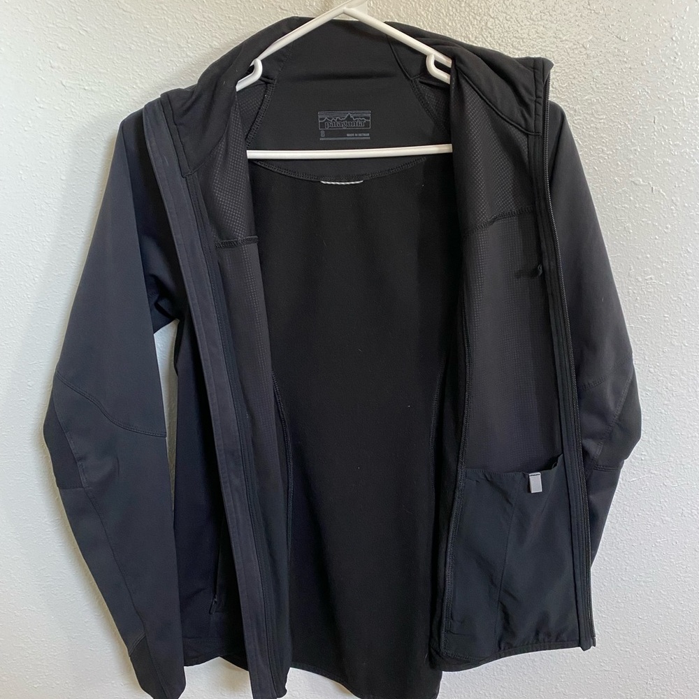 Patagonia Jacket - Picture 3 of 4